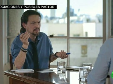 Albert Rivera dice que Pablo Iglesias llamó "criminal" a Amancio Ortega Albert Rivera dice que Pablo Iglesias llamó "criminal" a Amancio Ortega