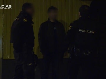 La justificación de un hombre detenido por forzar vehículos: “Pero si llevo ya sin robar meses y meses…” La justificación de un hombre detenido por forzar vehículos: “Pero si llevo ya sin robar meses y meses…”