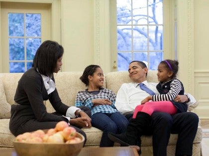 Barack Obama, junto a su familia en la Casa Blanca