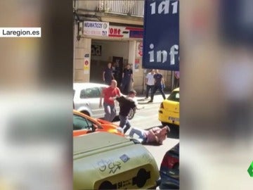 Imagen de la brutal pelea en Ourense