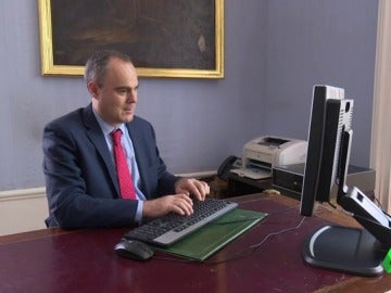 Los abogados de turno de oficio exigen mejorar sus condiciones laborales: "Te pagan hasta con un año de retraso" Los abogados de turno de oficio exigen mejorar sus condiciones laborales: "Te pagan hasta con un año de retraso"