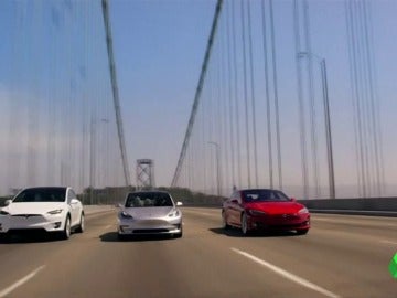 Tres coches Model 3 de Tesla Tres coches Model 3 de Tesla