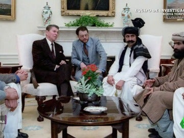 Ronald Reagan, acompañado de talibanes en la Casa Blanca Ronald Reagan, acompañado de talibanes en la Casa Blanca