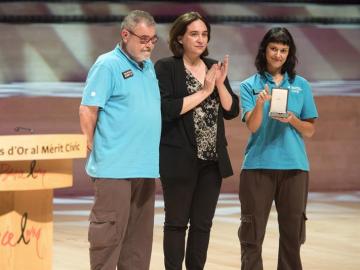 La alcaldesa, en el acto de entrega de las medallas La alcaldesa, en el acto de entrega de las medallas