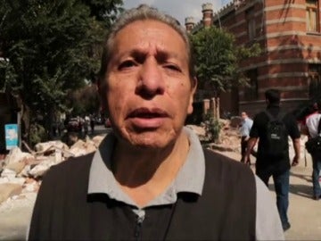 Pánico y tensión en México tras el devastador terremoto: "Vi desmoronarse un edificio, había niños dentro" Pánico y tensión en México tras el devastador terremoto: "Vi desmoronarse un edificio, había niños dentro"