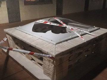 La claraboya que cedió cuando jugaban las niñas La claraboya que cedió cuando jugaban las niñas