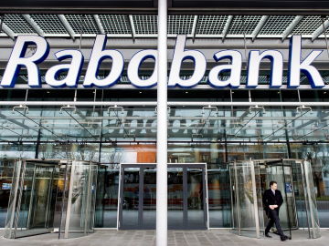Entrada de las oficinas del banco holandés Rabobank en Utretch Entrada de las oficinas del banco holandés Rabobank en Utretch