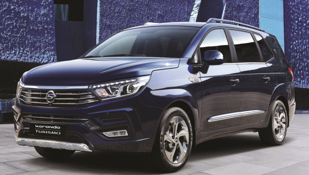 ssangyong_korando_turismo_12.jpg