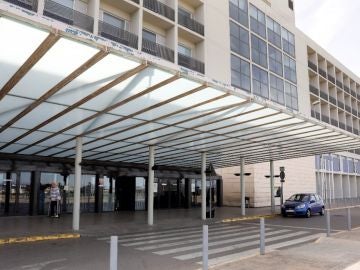 Imagen del hospital de Alzira Imagen del hospital de Alzira