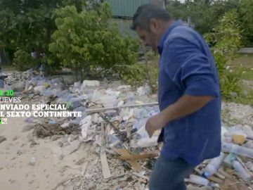 Enviado Especial, viaja al el sexto continente: "Es una isla hecha de basura y para la basura" Enviado Especial, viaja al el sexto continente: "Es una isla hecha de basura y para la basura"