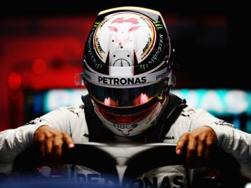 Hamilton, a bordo del Mercedes Hamilton, a bordo del Mercedes