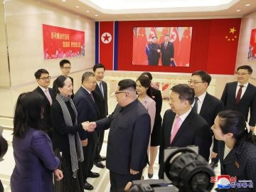 Kim Jong-un recibe a delegación china Kim Jong-un recibe a delegación china