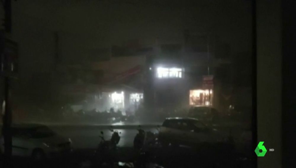 Más de 125 muertos por una tormenta de arena y lluvias en el norte de la India