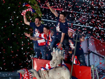 Torres, Godín, Koke y Gabi, en Neptuno Torres, Godín, Koke y Gabi, en Neptuno