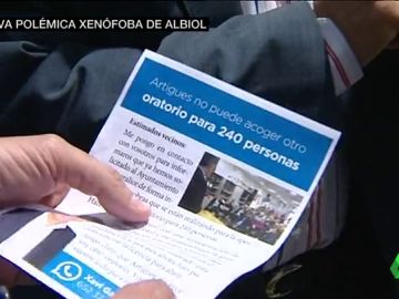 El PP reparte panfletos contra la apertura de un cuarto oratorio en un barrio de Badalona al considerarlo "excesivo" El PP reparte panfletos contra la apertura de un cuarto oratorio en un barrio de Badalona al considerarlo "excesivo"