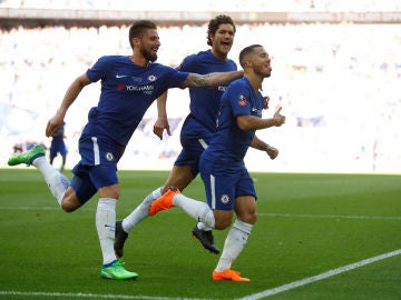 Hazard celebra su gol de penalti contra el United Hazard celebra su gol de penalti contra el United