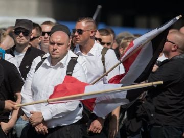 Miembros de organizaciones de extrema derecha y movimientos neonazis en Berlín Miembros de organizaciones de extrema derecha y movimientos neonazis en Berlín