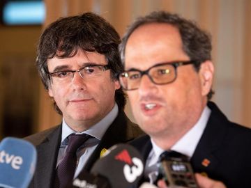 El presidente de la Generalitat, Quim Torra, y su antecesor en el cargo, Carles Puigdemont El presidente de la Generalitat, Quim Torra, y su antecesor en el cargo, Carles Puigdemont
