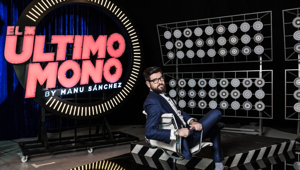 Manu Sánchez disfruta del plató de El Último Mono