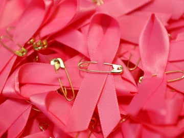 En España se diagnostican alrededor de 27.000 nuevos casos de cáncer de mama anuales En España se diagnostican alrededor de 27.000 nuevos casos de cáncer de mama anuales