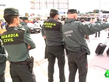 Fuertes medidas de seguridad rodean el Molinón