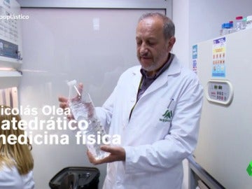 Frame 31.02856 de: ¿Crecen las células cancerígenas por los aditivos del plástico? "Las de cáncer de mama tratadas con agua de botella han crecido" Frame 31.02856 de: ¿Crecen las células cancerígenas por los aditivos del plástico? "Las de cáncer de mama tratadas con agua de botella han crecido"