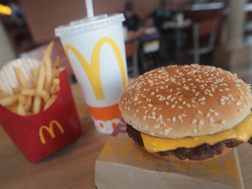 Un menú de McDonald's Un menú de McDonald's