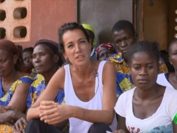 Global Humanitaria lanza varios proyectos de alfabetización de mujeres en Costa de Marfil: "Les devolvemos el derecho que les fue robado cuando eran niñas" Global Humanitaria lanza varios proyectos de alfabetización de mujeres en Costa de Marfil: "Les devolvemos el derecho que les fue robado cuando eran niñas"