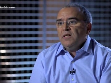 Francisco Castejón: "Fraga se bañó en el mar cuando lo peligroso era revolcarse en la arena" Francisco Castejón: "Fraga se bañó en el mar cuando lo peligroso era revolcarse en la arena"