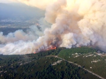 Incendio en Ribas de Sil