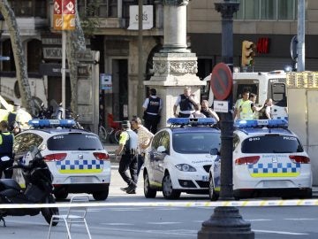 Dispositivo de los Mossos en Barcelona Dispositivo de los Mossos en Barcelona
