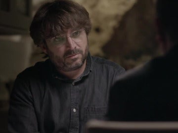 Jordi Évole entrevista en Salvados a Javier, víctima de abusos sexuales por parte del sacerdote Ramos Gordón Jordi Évole entrevista en Salvados a Javier, víctima de abusos sexuales por parte del sacerdote Ramos Gordón