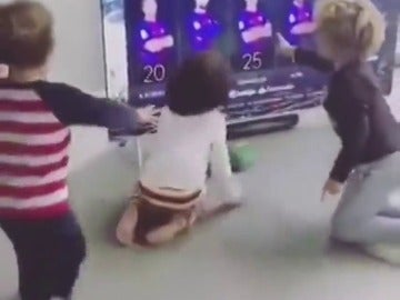 La tierna reacción de los hijos de Vermaelen al ver que su padre era titular en El Clásico