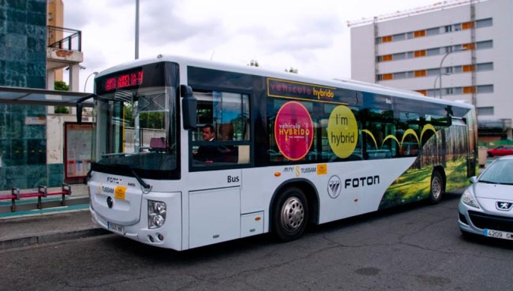 autobus-hibrido-tussam.jpg