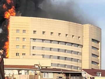 El hospital de Turquía, en llamas El hospital de Turquía, en llamas