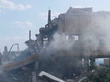 Imagen de un edificio tras los bombardeos en Siria Imagen de un edificio tras los bombardeos en Siria