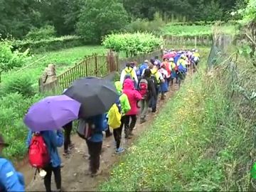 Un centenar de personas diabéticas recorrerán 120 kilómetros del Camino de Santiago Un centenar de personas diabéticas recorrerán 120 kilómetros del Camino de Santiago