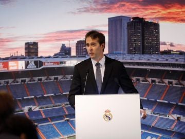 Julen Lopetegui, presentado como nuevo entrenador del Real Madrid Julen Lopetegui, presentado como nuevo entrenador del Real Madrid