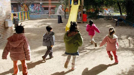 Niños en el parque Niños en el parque