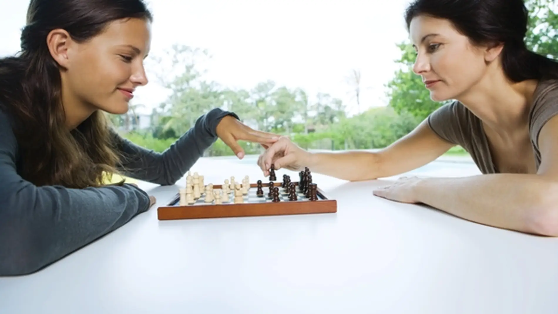 La Asociación de Personas Superdotadas, Mensa promueve los juegos de estrategia.