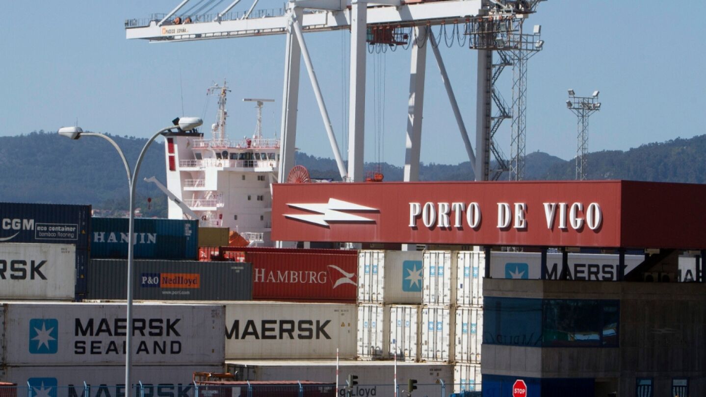 Mercanc&iacute;as en el puerto de Vigo