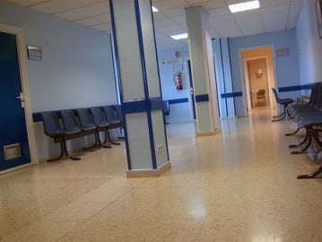 Sala de espera de un hospital Sala de espera de un hospital