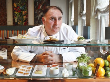 El chef asturiano en 'Minibar' su establecimiento en Washington. El chef asturiano en 'Minibar' su establecimiento en Washington.