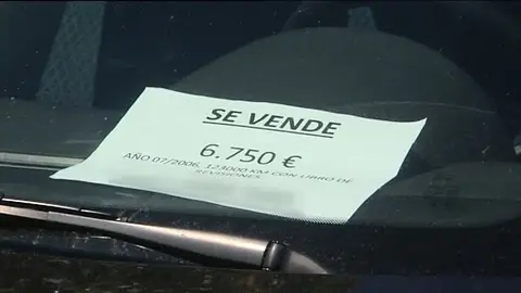 Compra venta de coches de segunda mano en plena vía pública Compra venta de coches de segunda mano en plena vía pública
