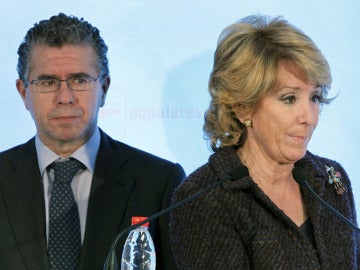 Esperanza Aguirre junto a Francisco Granados Esperanza Aguirre junto a Francisco Granados