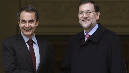 Mariano Rajoy y Zapatero, en Moncloa Mariano Rajoy y Zapatero, en Moncloa