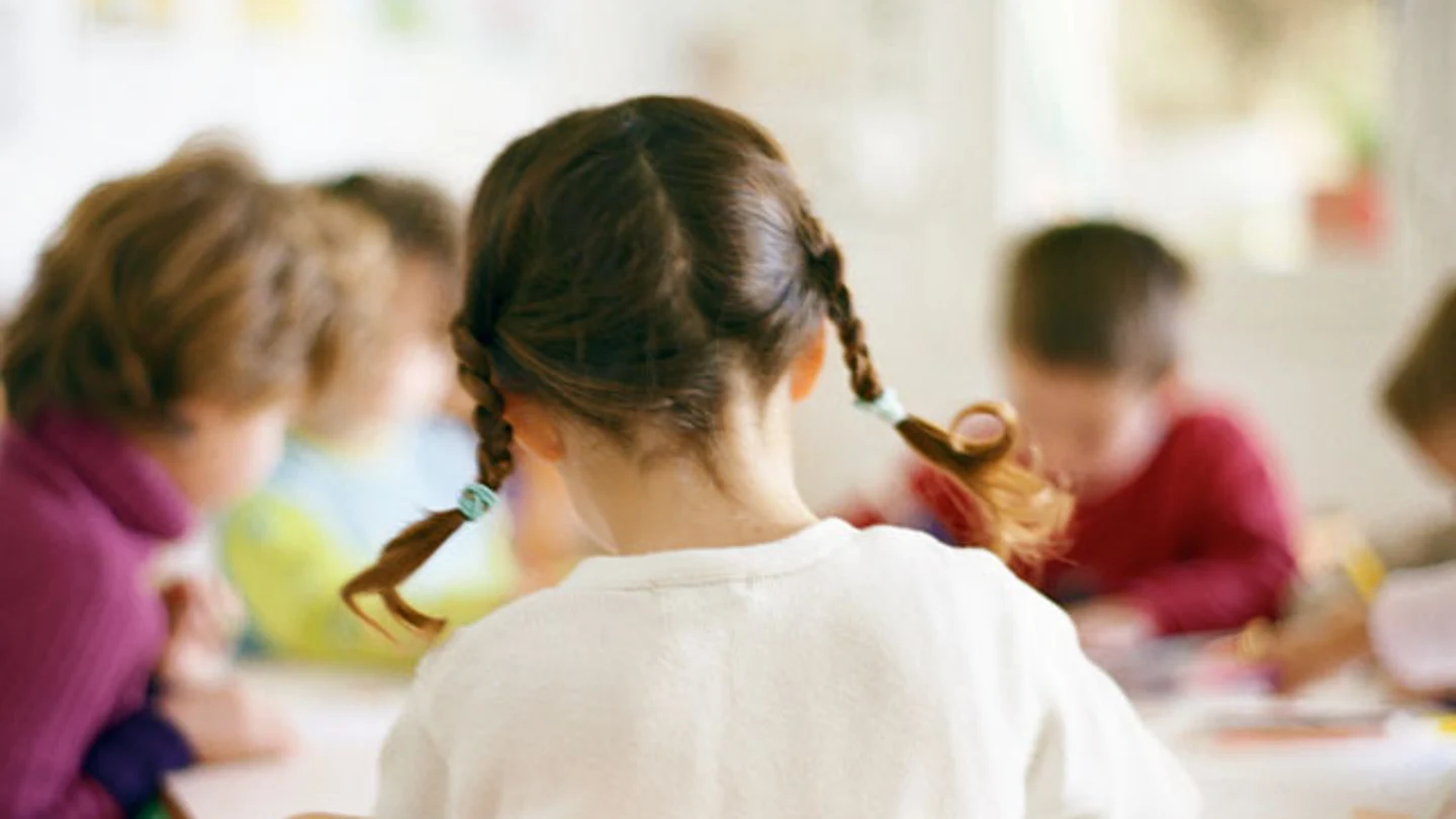 Niños en un colegio Niños en un colegio