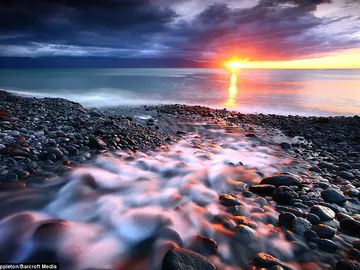 Puesta de sol en Islandia Puesta de sol en Islandia