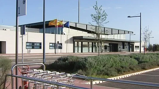21 pasajeron pasaron por el aeropuerto de Huesca en seis meses 21 pasajeron pasaron por el aeropuerto de Huesca en seis meses