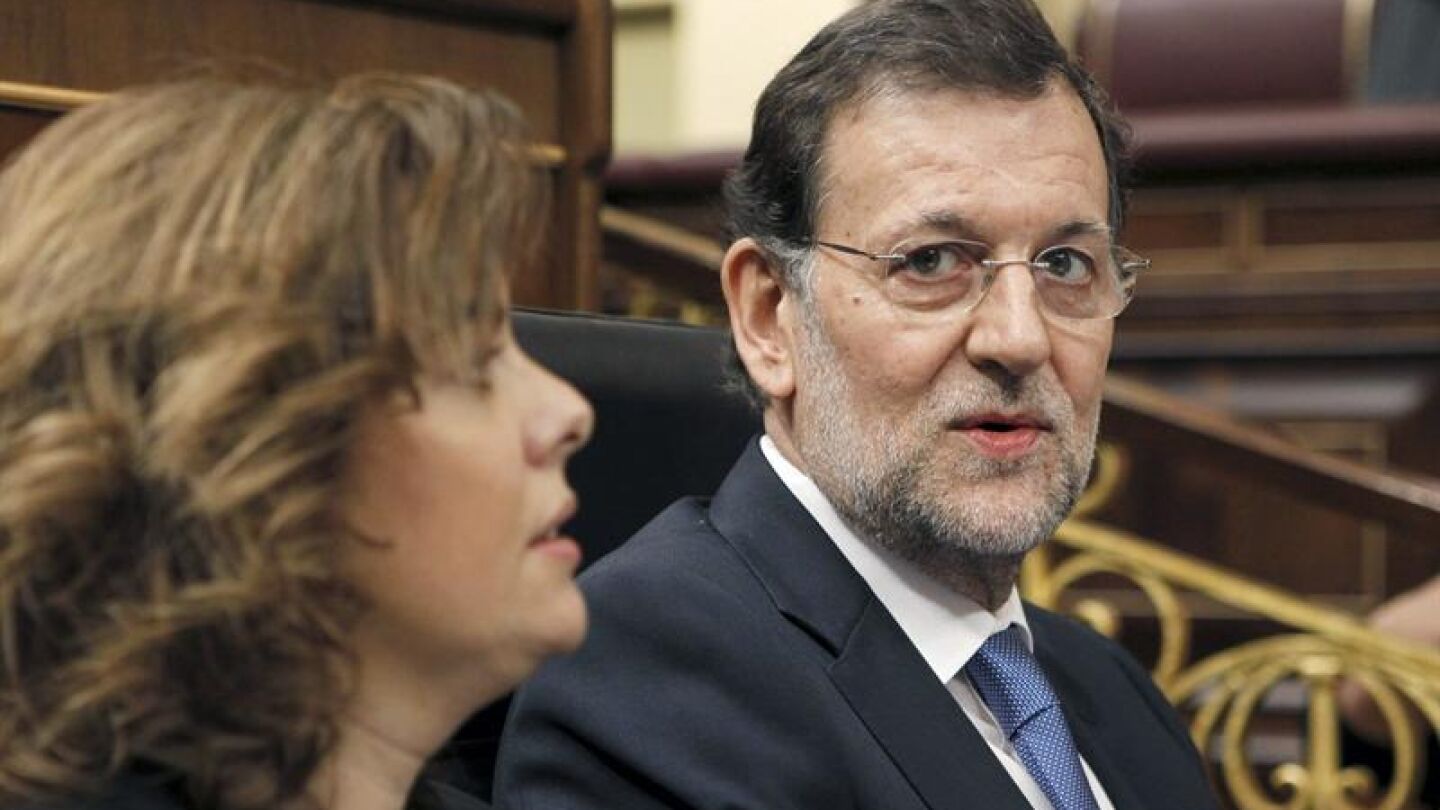 El presidente del Gobierno, Mariano Rajoy, y la vicepresidenta, Soraya S&aacute;enz de Santamar&iacute;a